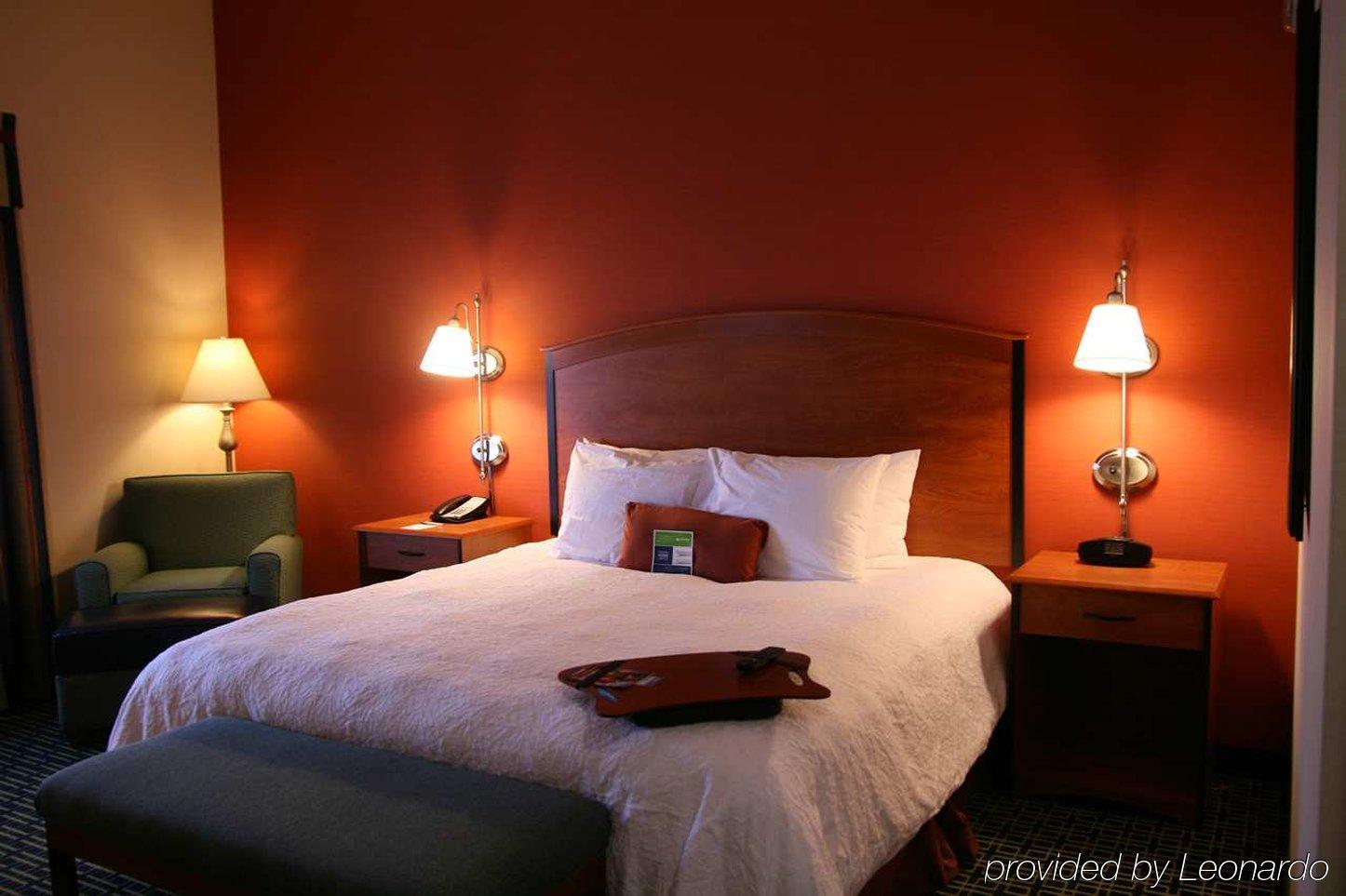 Hampton Inn & Suites Ridgecrest Bilik gambar